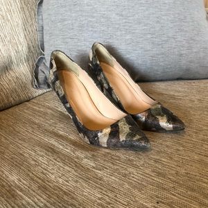 J. Crew CAMO PUMPS!